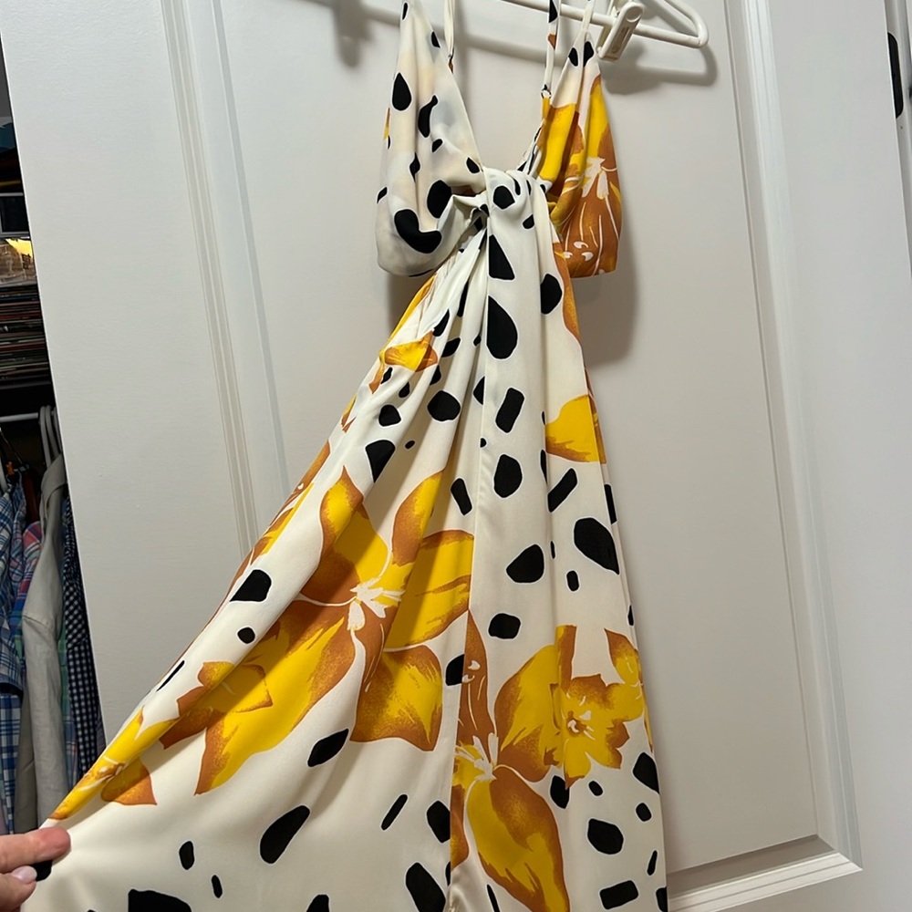 LULUS Dress